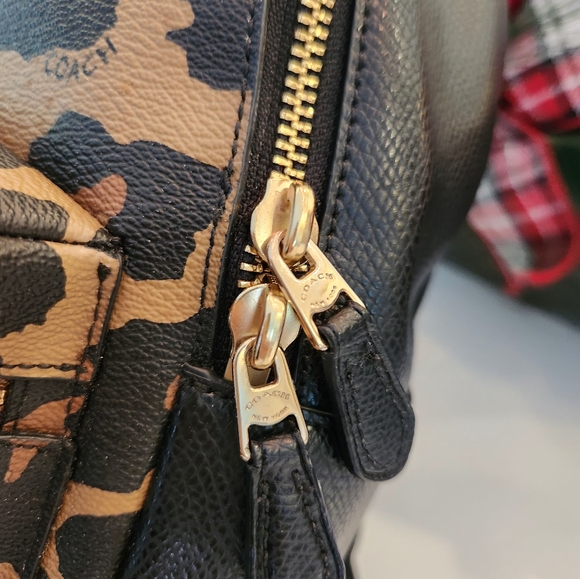 COACH Mini Animal Print Backpack ..nearly new! Clean! - Picture 8 of 13